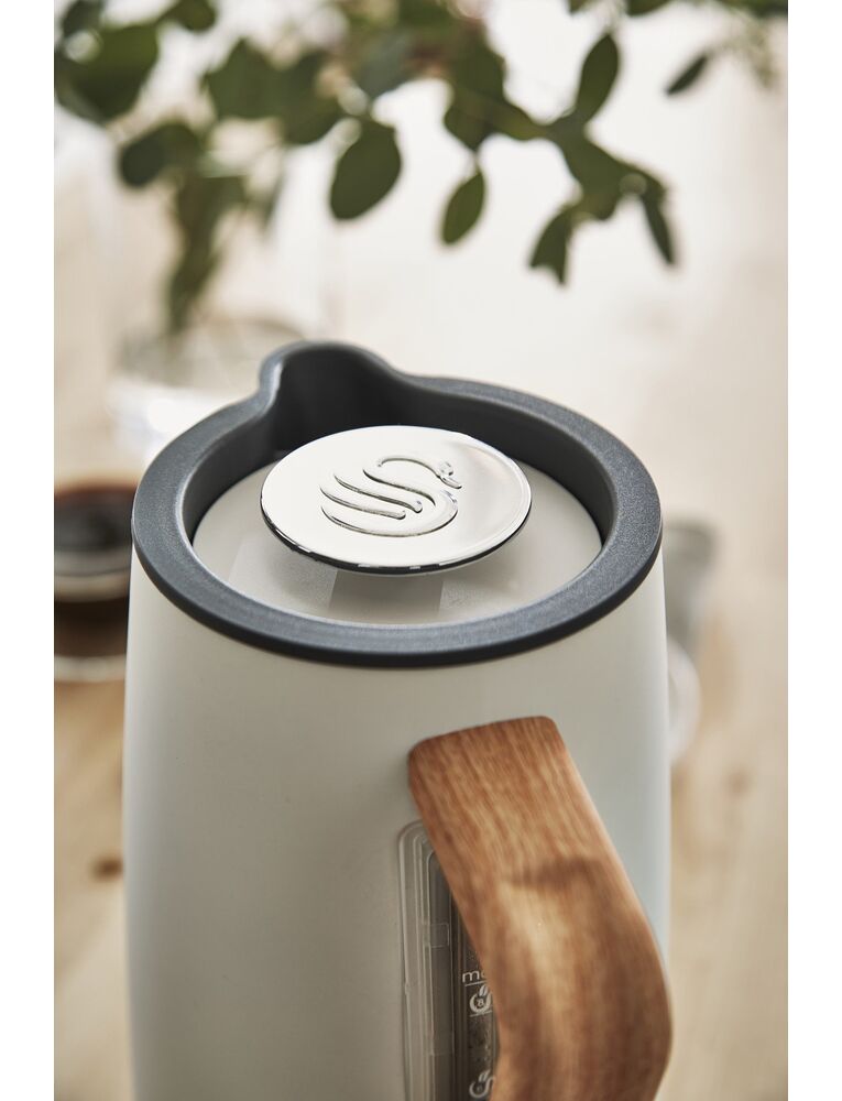 Swan SK14610WHTN electric kettle 1.7 L 3000 W White